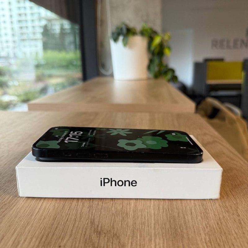 iPhone 14 128 Gb midnight 3