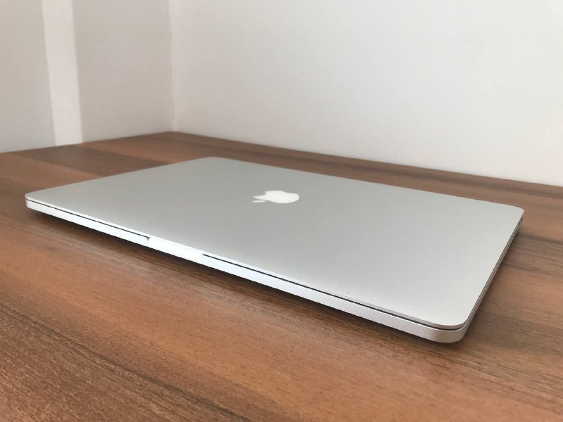 MacBook Pro 2014, 15.4 inch, 16GB RAM, 512GB SSD 4