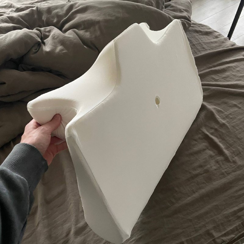 Ортопедическая подушка с чехлом 2