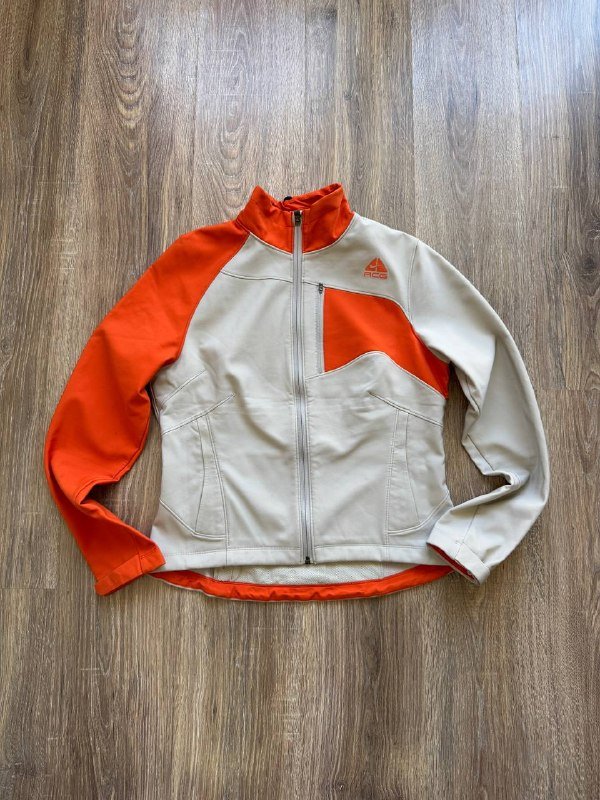 Софтшелл Mammut, Софтшелл Nike ACG, Флиска Haglofs, Лонгслив Monster Garage, Ветровка Nike, Поло Gant 2