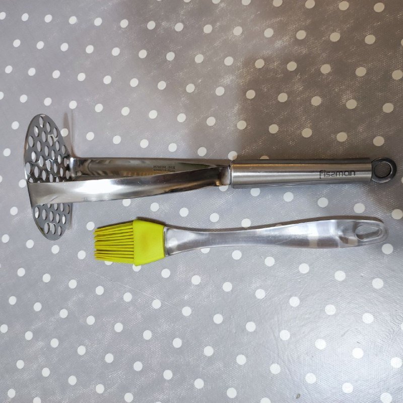 Картофелемялка, силиконовая кисточка