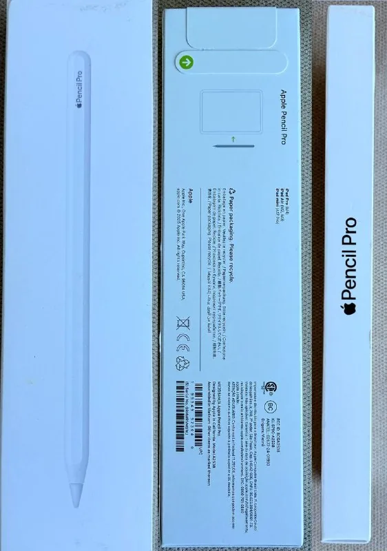 Apple Pencil Pro, солнцезащитные очки Ray Ban, KeySmart iPro, чехол Nintendo Switch 1