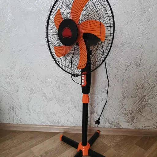 Напольный вентилятор