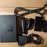 Nintendo Switch первой ревизии с аксессуарами 3