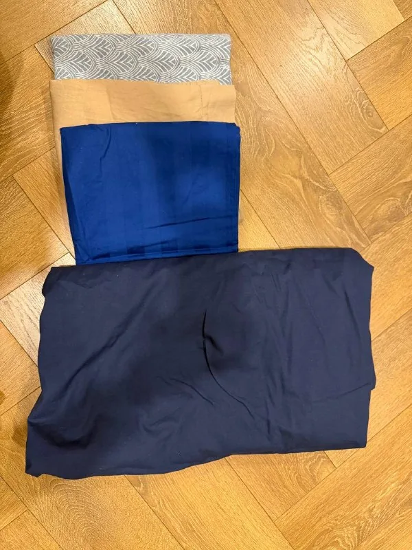 Cotton fitted sheet and pillowcases