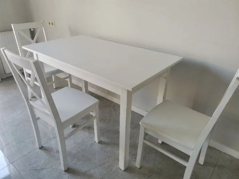 Стол и 3 стула IKEA 1