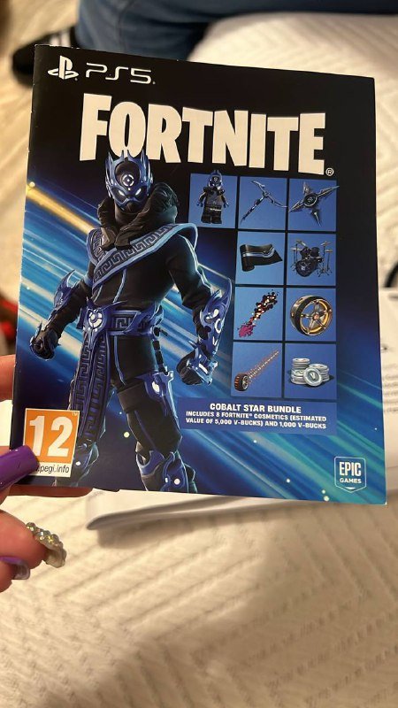 Игровая приставка PS5 с играми и аксессуарами 5