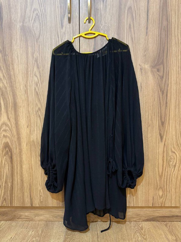 Платье-разлетайка с поясом и прозрачным платьем