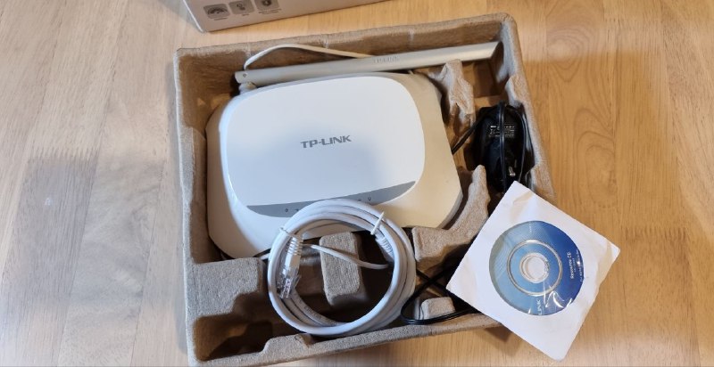 TP-LINK 150Mbps Wireless N ADSL2+ Modem Router