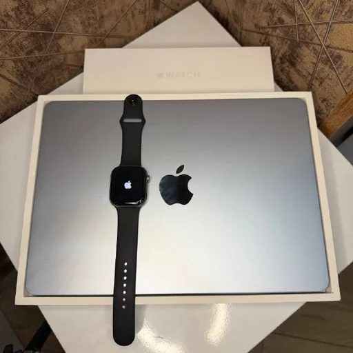 MacBook Air 13 M5, iPhone 17 Pro Max, Apple Watch 11