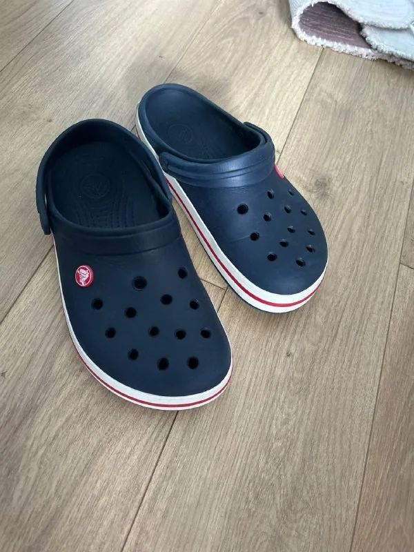 Подростковые Crocs