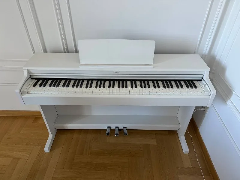 Электронное домашнее пианино Yamaha YDP-165 1