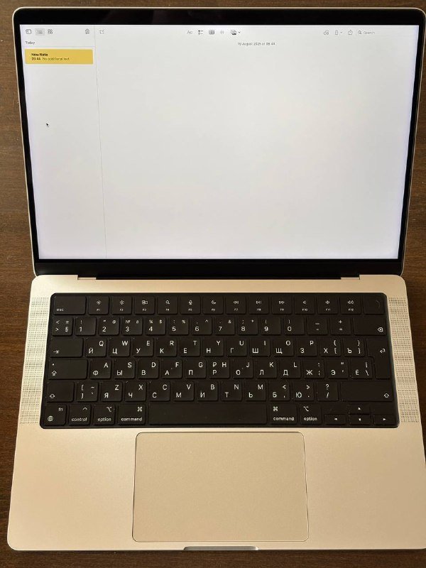 MacBook Pro 14 M2 32GB 512GB с зарядкой и Hub от Satechi 3