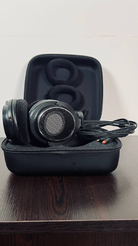 Наушники Shure SRH1840
