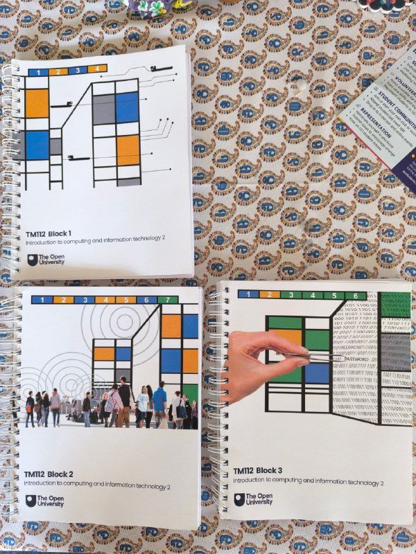 Учебники по математике и информатике Open University MST224 и TM112 2