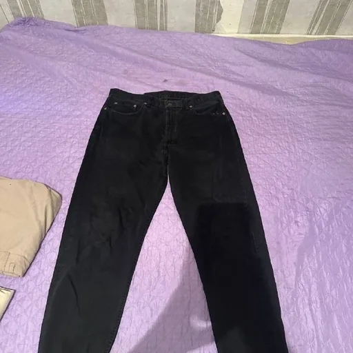 Джинсы Levi’s, футболка Dare, шорты Dickies