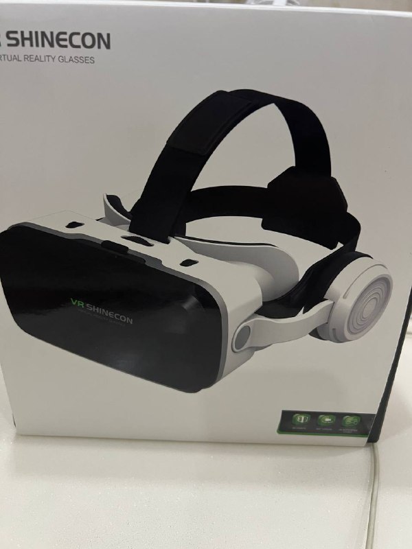 VR очки для смартфона, геймпад в подарок