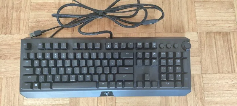 Клавиатуры Razer BlackWidow Elite, MOFii Retro, Logitech K120, мышь Genius 1