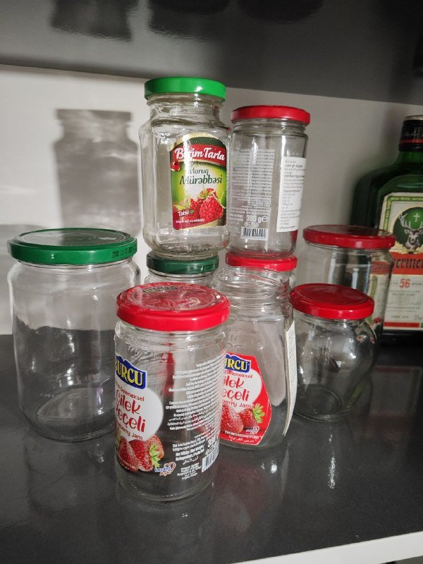 10 банок с крышками