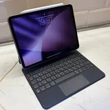 Apple iPad Pro 11, Magic Keyboard, Apple Pencil 2 1