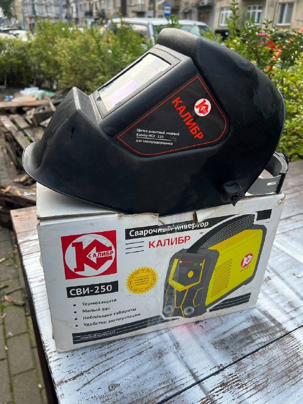 Набор ключей, сварка, набор головок, станок, стойка, кислородный баллон, гайковерт, набор для тормозных цилиндров, компрессор 3