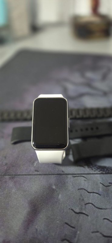 Фитнесс браслет Samsung Galaxy Fit3 1