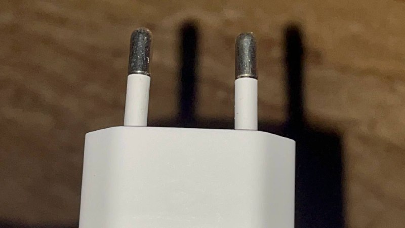 Оригинальный зарядный блок Apple 20W 3