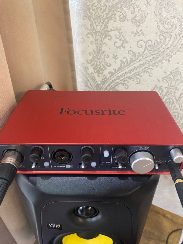 Wi-Fi 6 роутер, игровое кресло, звуковая карта, миди-клавиатура 3