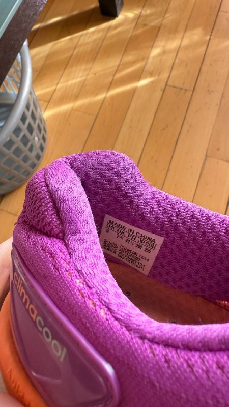 Женские кроссовки Adidas 4