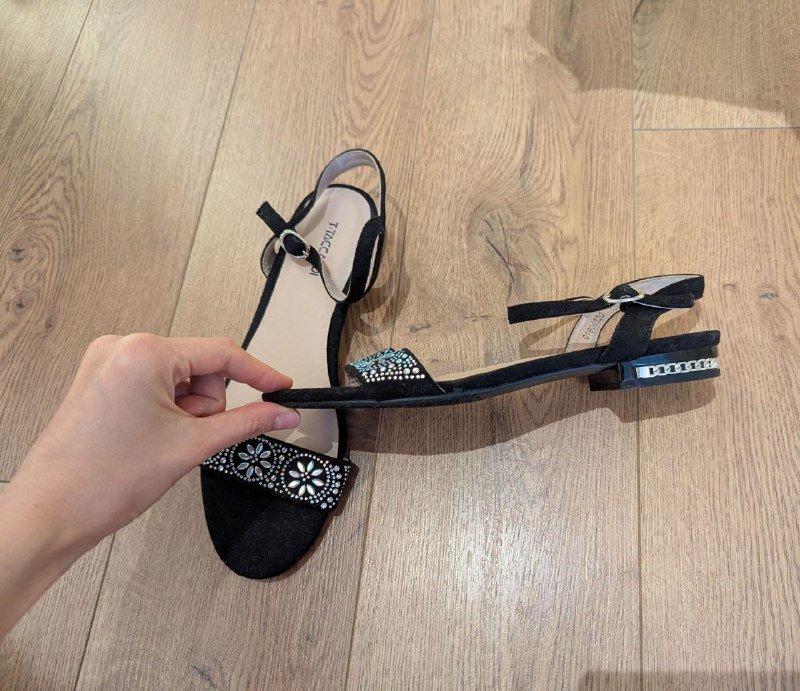 Босоножки женские черные и бежевые размер 39 2