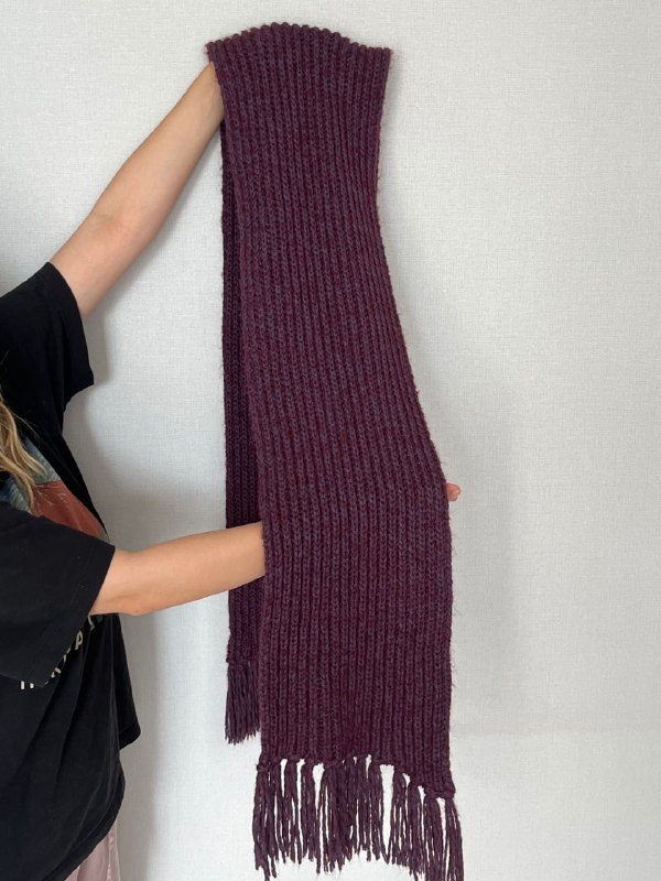 Шляпа Zara, Шлем Vega, Майка LEVAU SHVELIDZE, Шарф вязанный, Рубашка Zara, Свитер Zara, Куртка lc waikiki, Рубашка Zara, Женская Жилетка, Штаны Женские Карго 4