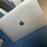 MacBook Pro 13 1