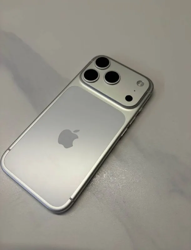 iPhone 17 Pro 256 GB 1