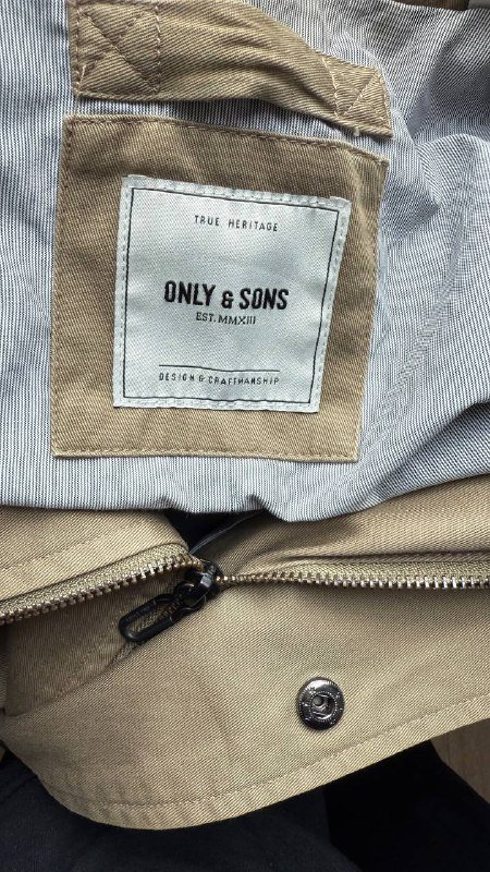 черные брюки, синий костюм, тренч, пальто мужские 8