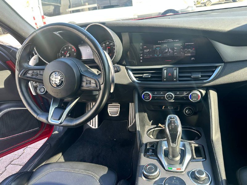 Alfa Romeo Giulia TI Sport 2021 7