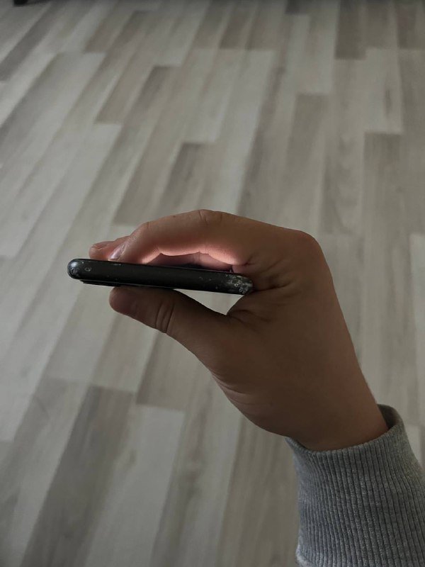 IPhone 11, IPhone XR 6