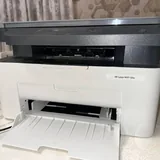 Принтер HP черно-белый 1