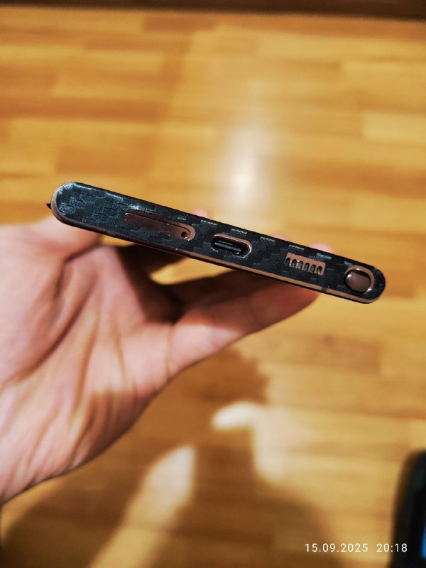 Samsung S22 Ultra 8/128 американская версия 9