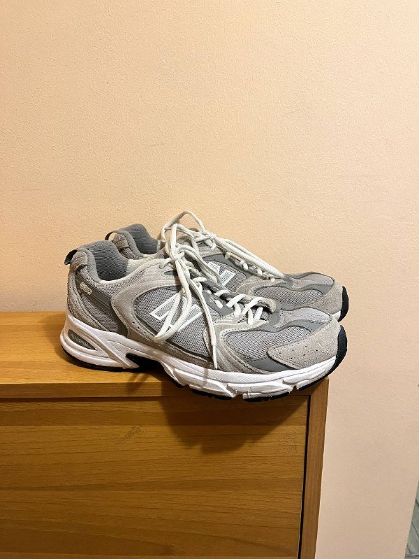 Кроссовки New Balance 530 женские размер 25,5 см