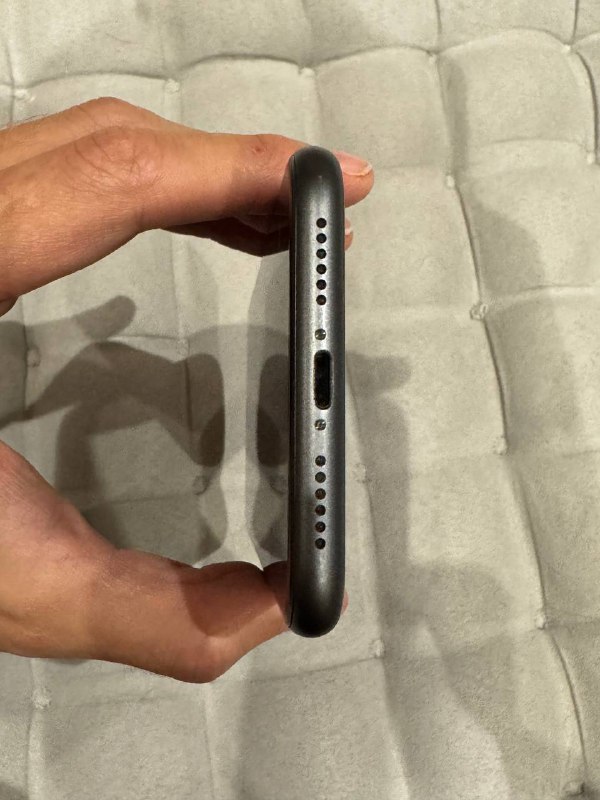 iPhone 11 64gb black 6