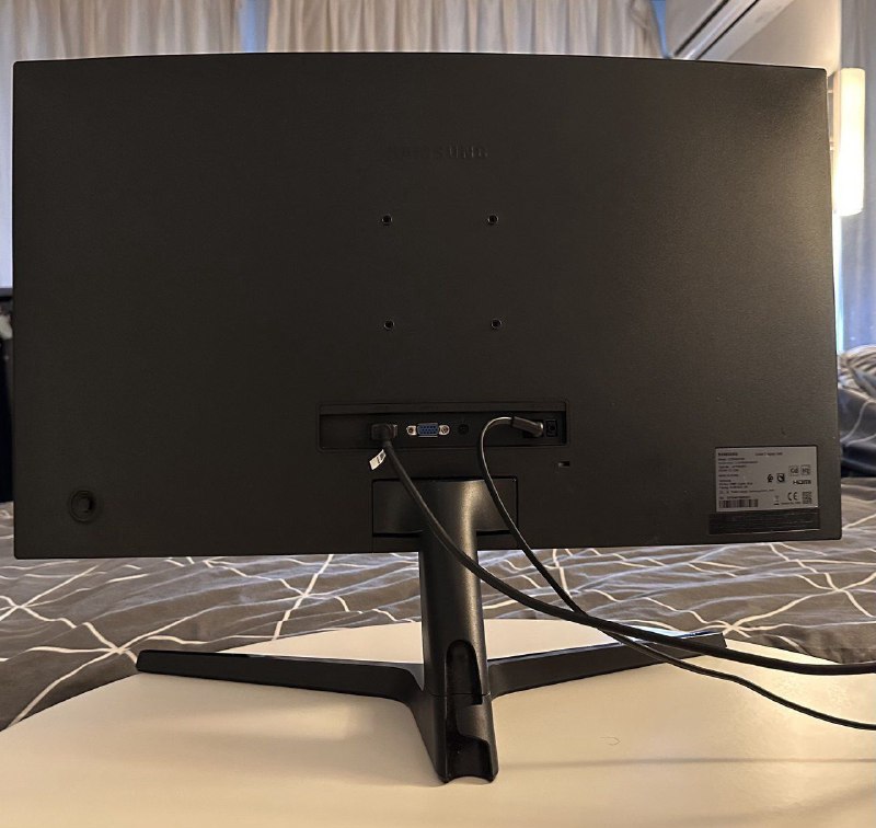 Монитор SAMSUNG C27R500FHM 3