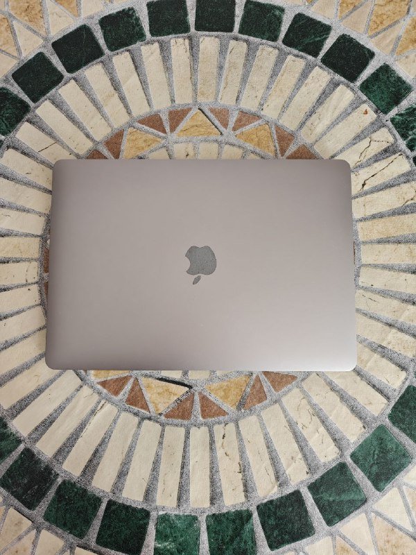 MacBook Air на чипе M1, 512Гб