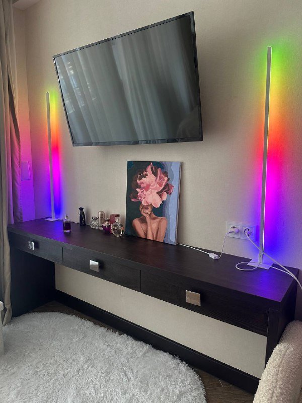 Стол-тумба комод под ТВ и макияжный столик