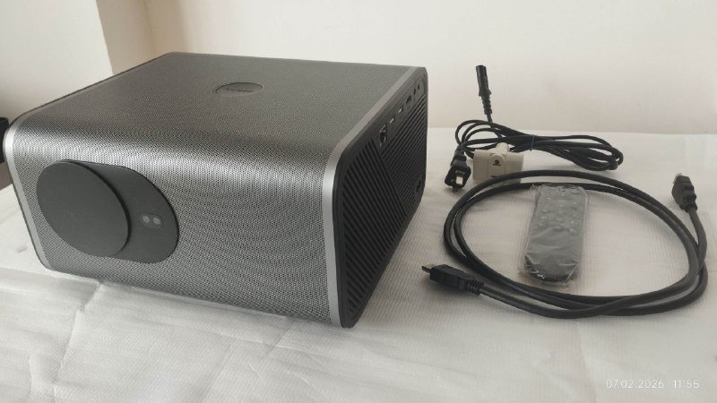 Проектор LENOVO ThinkPlus AIR H6