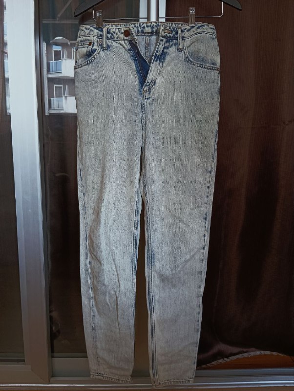 Джинсы H&M, Lady Anthony, Ostin, Комбинезон Tom Taylor, Юбка Hauber, Леггинсы, Белый топ