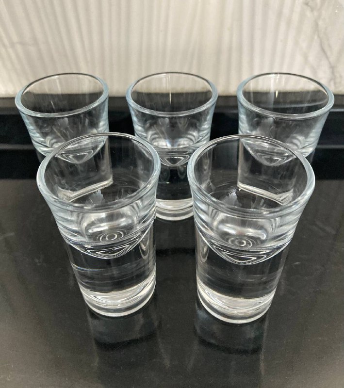 Заварочный чайник, пивная кружка, стаканы под виски, рюмки-шоты 4