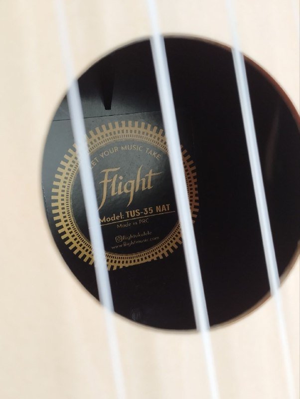 сопрано укулеле Flight, комплект струн, 2 медиатора 2