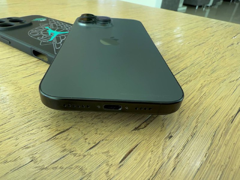 Продам 16 Pro Max 512GB 2