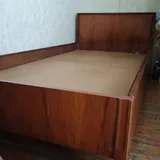 Деревянная кровать 1