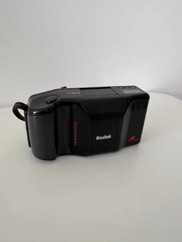 Пленочный фотоаппарат Kodak S1100xl Chinon 3001 1